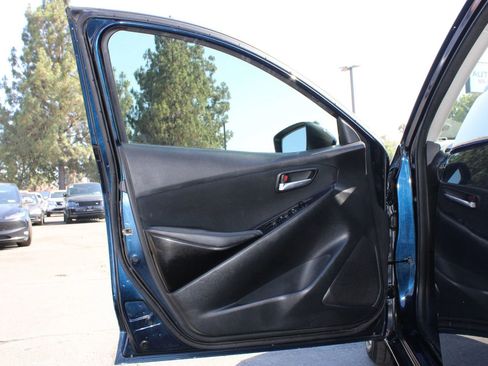 Used 2018 Toyota Yaris iA FWD image 12