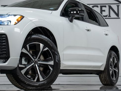 New 2026 Volvo XC60 B5 Core w/ Climate Package AWD/4WD image 27