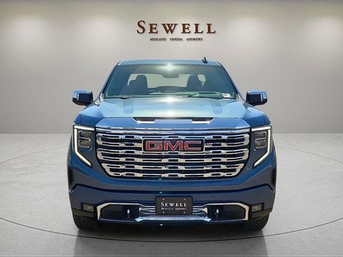 New 2026 GMC Sierra 1500 Denali w/ Technology Package image 8