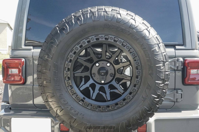 Used 2022 Jeep Wrangler Unlimited Sahara AWD/4WD image 65