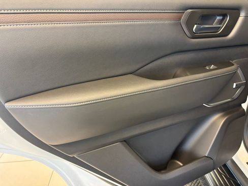 New 2026 Nissan Armada Platinum image 25