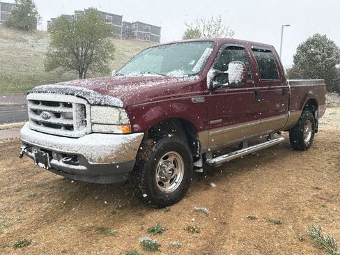 Used 2004 Ford F250 Lariat image 3