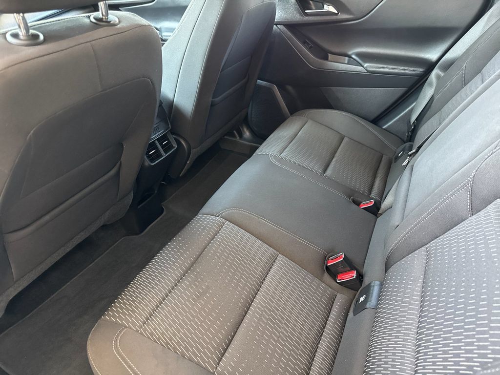 Used 2025 Chevrolet Equinox LT AWD/4WD image 12