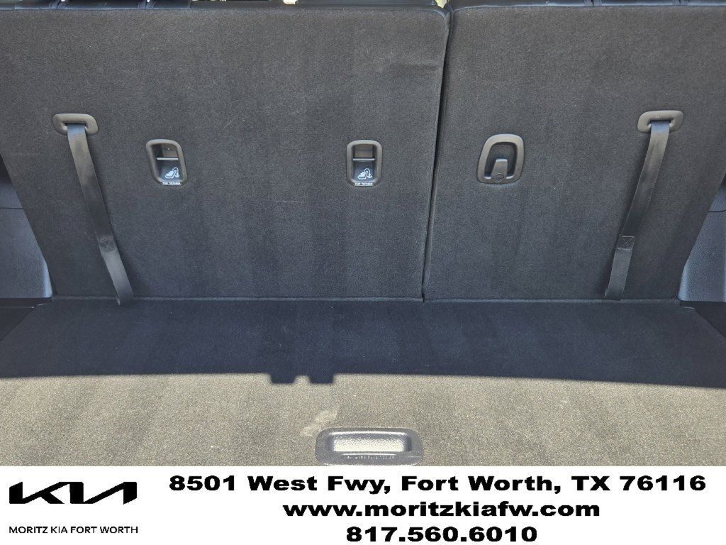 Certified 2025 Kia Telluride S FWD image 32