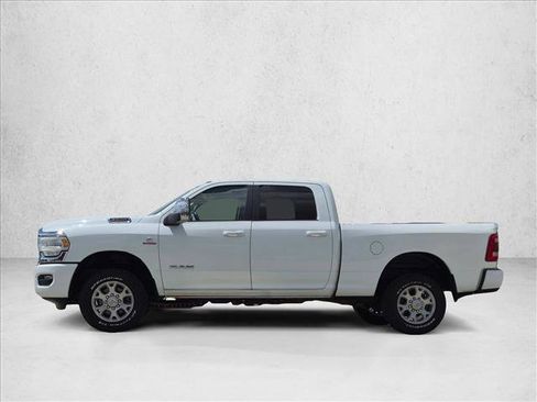 Used 2023 RAM 2500 Laramie AWD/4WD image 8