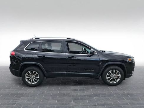 Used 2020 Jeep Cherokee Latitude Plus AWD/4WD image 4