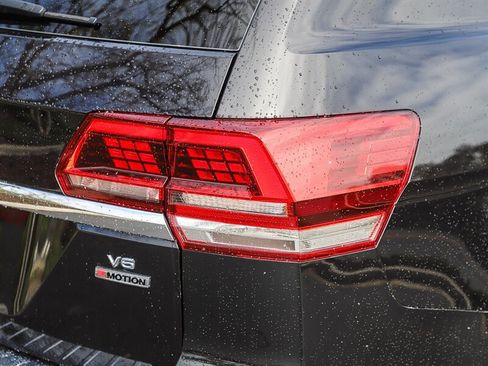 Used 2019 Volkswagen Atlas SEL Premium image 13