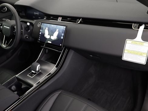 New 2026 Land Rover Range Rover Evoque Dynamic SE image 21