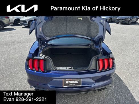 Used 2019 Ford Mustang GT Premium w/ GT Performance Package RWD image 11