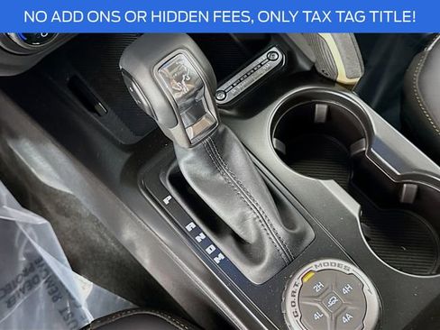 New 2025 Ford Bronco Badlands w/ Sasquatch Package image 17