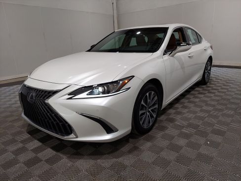 Used 2022 Lexus ES 300h FWD image 1