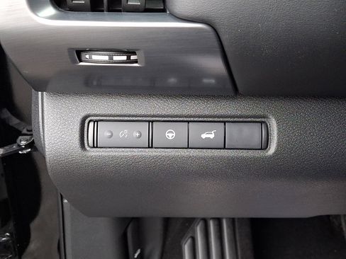 Used 2025 Nissan Pathfinder Rock Creek image 24