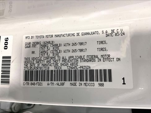 Used 2024 Toyota Tacoma TRD Off-Road image 36