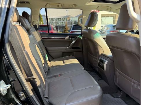 Used 2014 Lexus GX 460 w/ Premium Package image 13