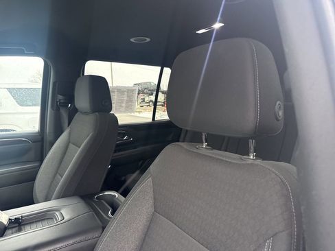 Used 2024 GMC Yukon SLE AWD/4WD image 21