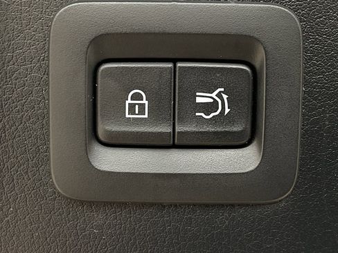 Used 2025 MAZDA CX-90 3.3 Turbo w/ Preferred Package image 18