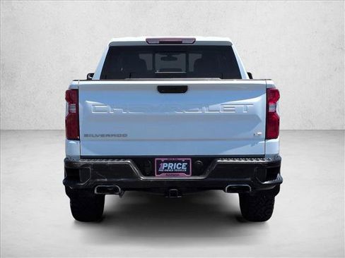 Used 2020 Chevrolet Silverado 1500 LT Trail Boss AWD/4WD image 7