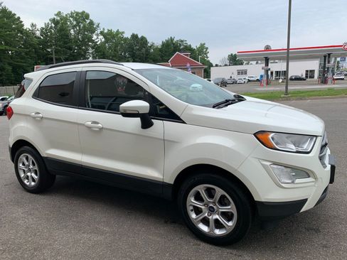 Used 2019 Ford EcoSport SE w/ SE Convenience Package FWD image 3