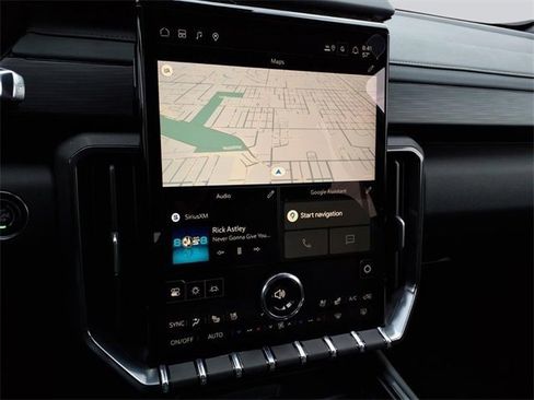 New 2026 GMC Acadia AT4 w/ Luxury Package image 8