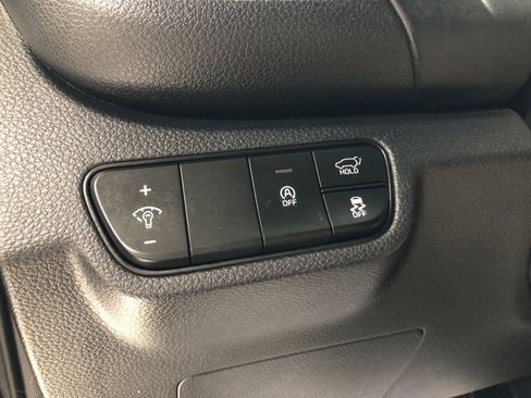 New 2025 Kia Seltos EX image 25