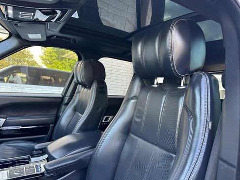 Used 2014 Land Rover Range Rover Autobiography image 16