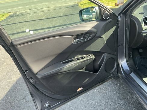 Used 2018 Acura RDX AWD w/ Advance Package image 36