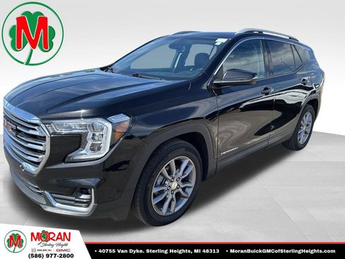 Used 2022 GMC Terrain SLT AWD/4WD image 1