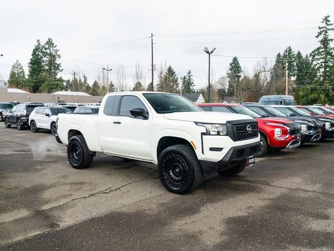 Used 2023 Nissan Frontier S w/ Technology Package image 24