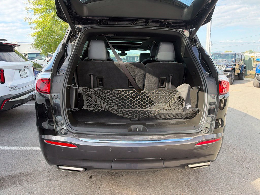 Used 2023 Buick Enclave Premium w/ Experience Buick Package FWD image 29
