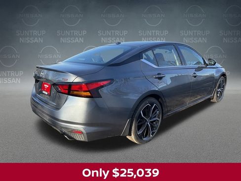 New 2025 Nissan Altima 2.5 SR image 6