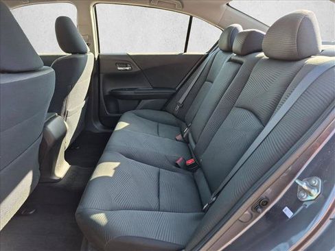 Used 2017 Honda Accord LX image 17