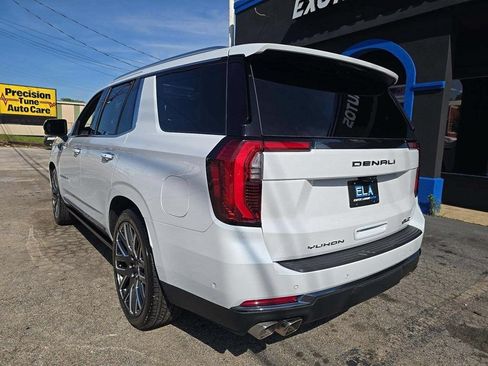 Used 2026 GMC Yukon Denali Ultimate AWD/4WD image 3