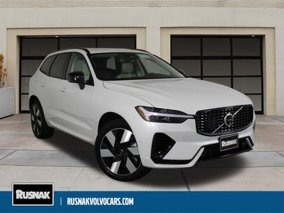 New 2025 Volvo XC60 T8 Plus w/ Protection Package Premier