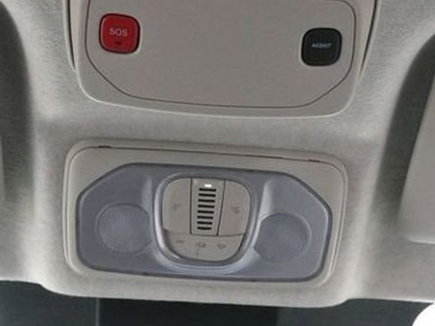 Used 2025 RAM ProMaster 2500 w/ Convenience Group FWD image 20