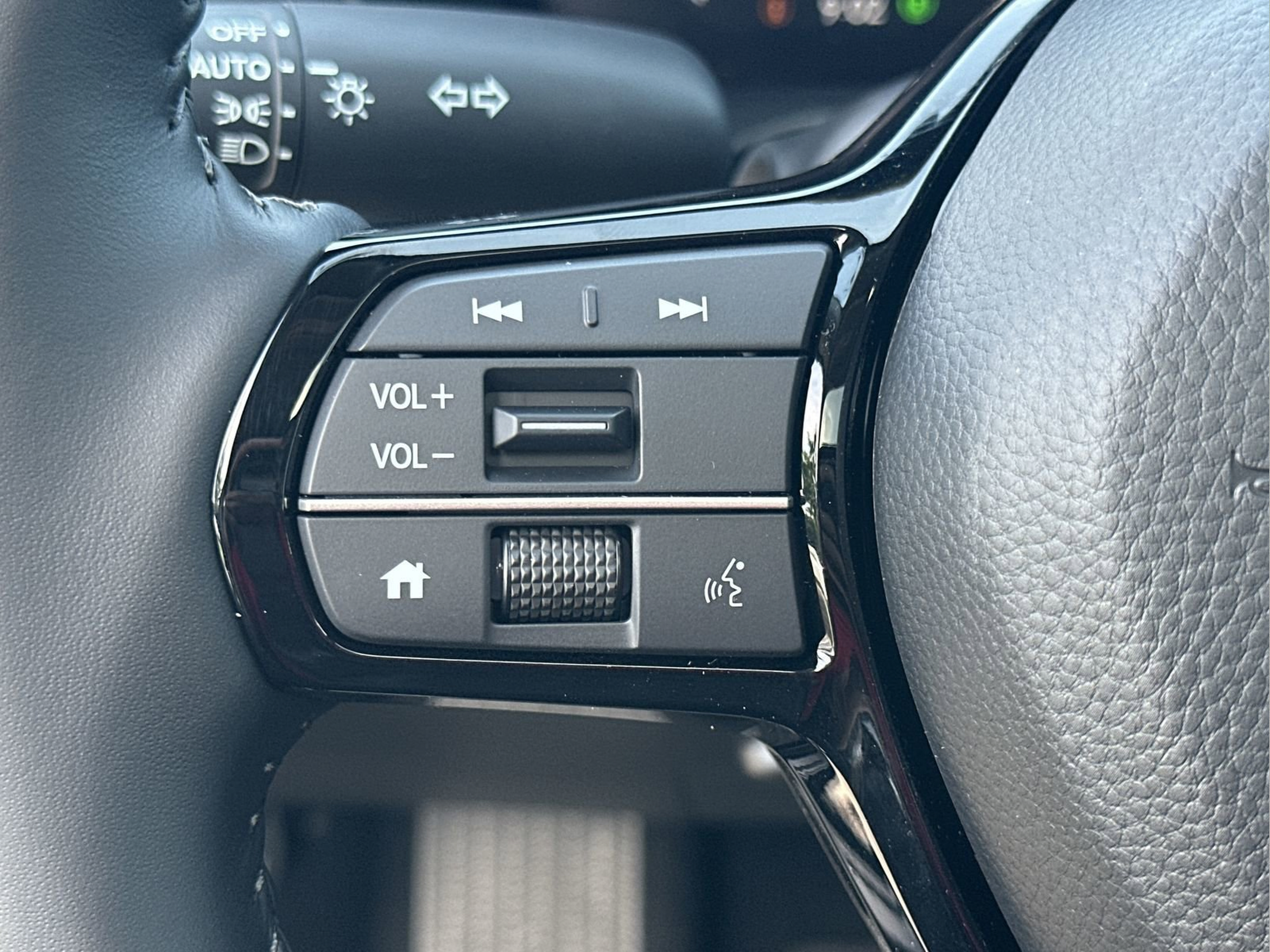 New 2027 Honda HR-V EX-L image 15