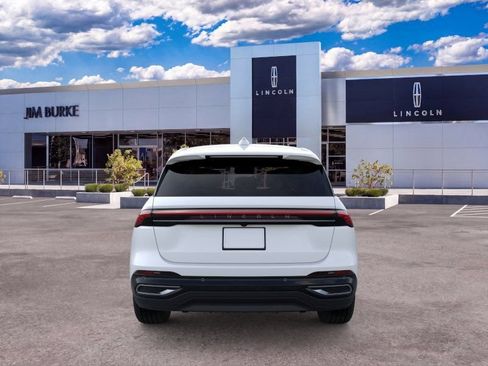 New 2026 Lincoln Nautilus Premier AWD/4WD image 5