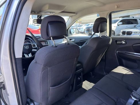 Used 2012 Dodge Journey FWD image 23