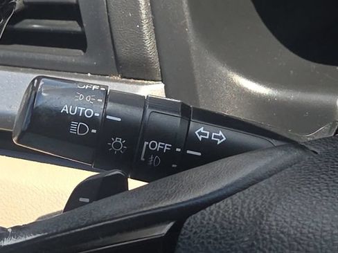 Used 2018 Honda Odyssey Elite image 44
