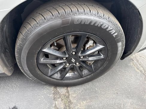 Used 2020 Dodge Journey SE w/ SE Popular Equipment Group FWD image 30