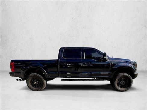 Used 2022 Ford F250 Lariat w/ Tremor Off-Road Package AWD/4WD image 5