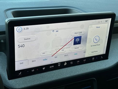 New 2025 Ford Maverick XLT w/ XLT Luxury Package image 16