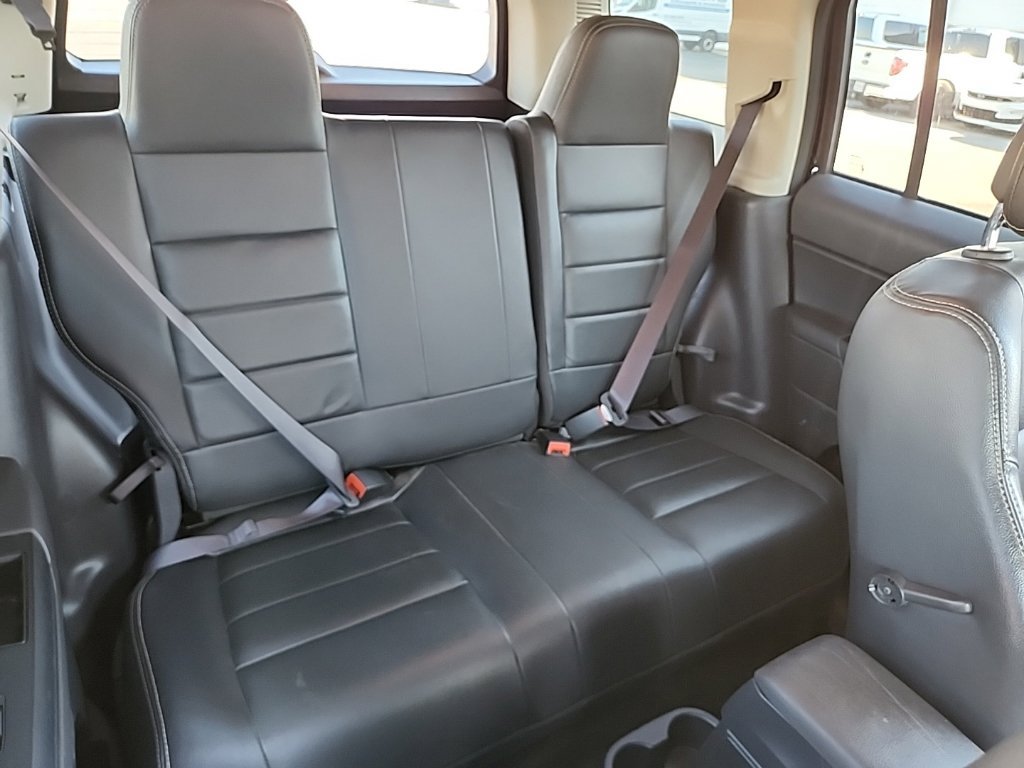 Used 2016 Jeep Patriot High Altitude AWD/4WD image 32