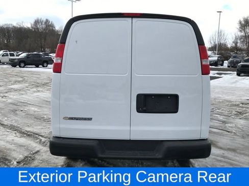 Used 2024 Chevrolet Express 2500 Extended w/ Driver Convenience Package image 4