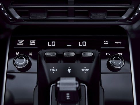 Used 2022 Porsche 911 Turbo S image 66