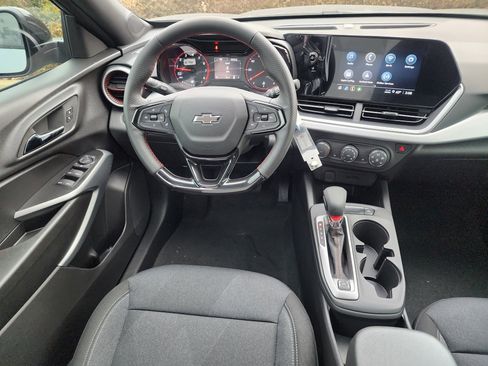 New 2026 Chevrolet Trax RS w/ Driver Confidence Package image 19