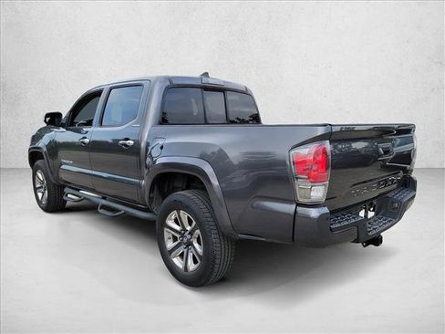 Used 2016 Toyota Tacoma Limited w/ Towing Package RWD image 7