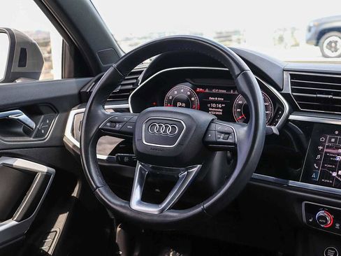 Used 2023 Audi Q3 2.0T Premium Plus w/ Premium Plus Package AWD/4WD image 22