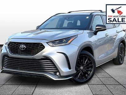 Used 2023 Toyota Highlander XSE