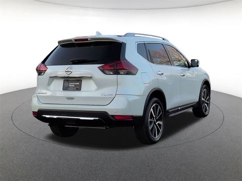 Used 2020 Nissan Rogue SL w/ Premium Package image 5