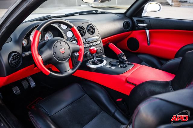 Used 2005 Dodge Viper SRT-10 w/ Mamba Edition Group RWD image 2